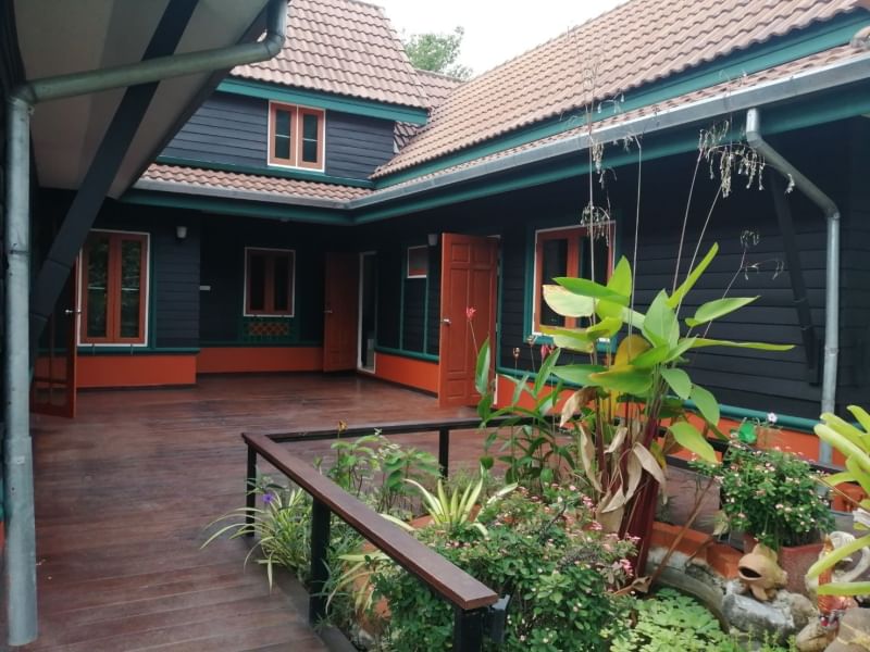 ขายบ้านเชียงใหม่ : ขายด่วน บ้านสไตร์รีสร์อท หมู่บ้านกาญจน์กนก 2