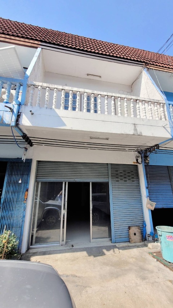 For SaleTownhouseEakachai, Bang Bon : Very good price!! Townhouse for sale Sinthavee Villa Village, Project 6, behind Bangmod Hospital, near The Bright Rama 2, near Central Rama 2!!