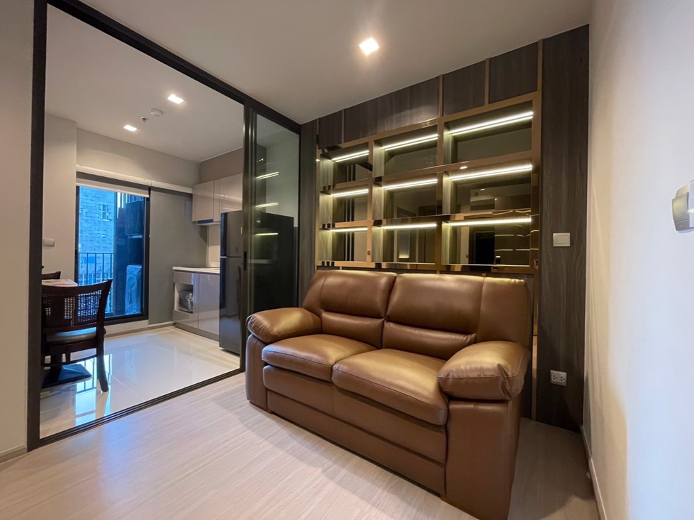 For RentCondoRama9, Petchburi, RCA : for rent Life asoke rama 9 1 bed nice room ❤️✨