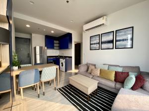 For RentCondoSukhumvit, Asoke, Thonglor : 📣 XT Ekkamai 2 bedrooms, 2 bathrooms, corner room, view on Thonglor side, evening view, Sunset, the sunset is very beautiful. If you are interested in making an appointment to see the room in advance, you can take a tour of the project with the central pa