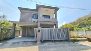 For SaleHouseSriracha Laem Chabang Ban Bueng : 2 storey detached house for sale With a swimming pool, Bang Phra mountain view, close to nature, convenient transportation
