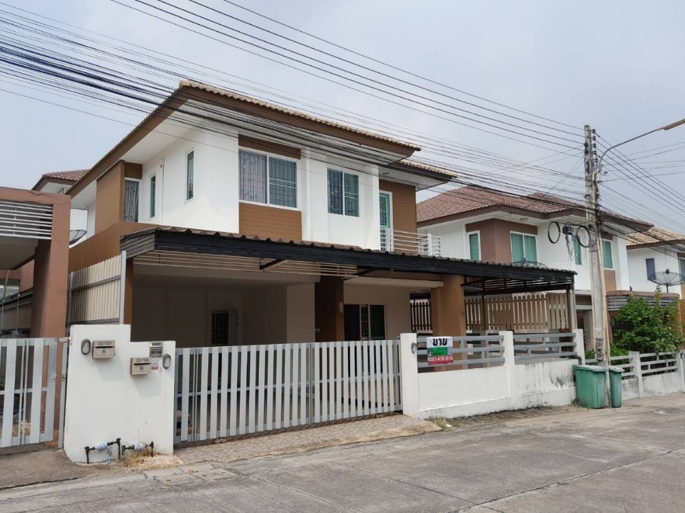 For SaleHouseSriracha Laem Chabang Ban Bueng : 2 storey detached house for sale Lake Valley Bowin University, the cheapest quality house in the project Near the industrial estate, the source of work personal atmosphere close to nature