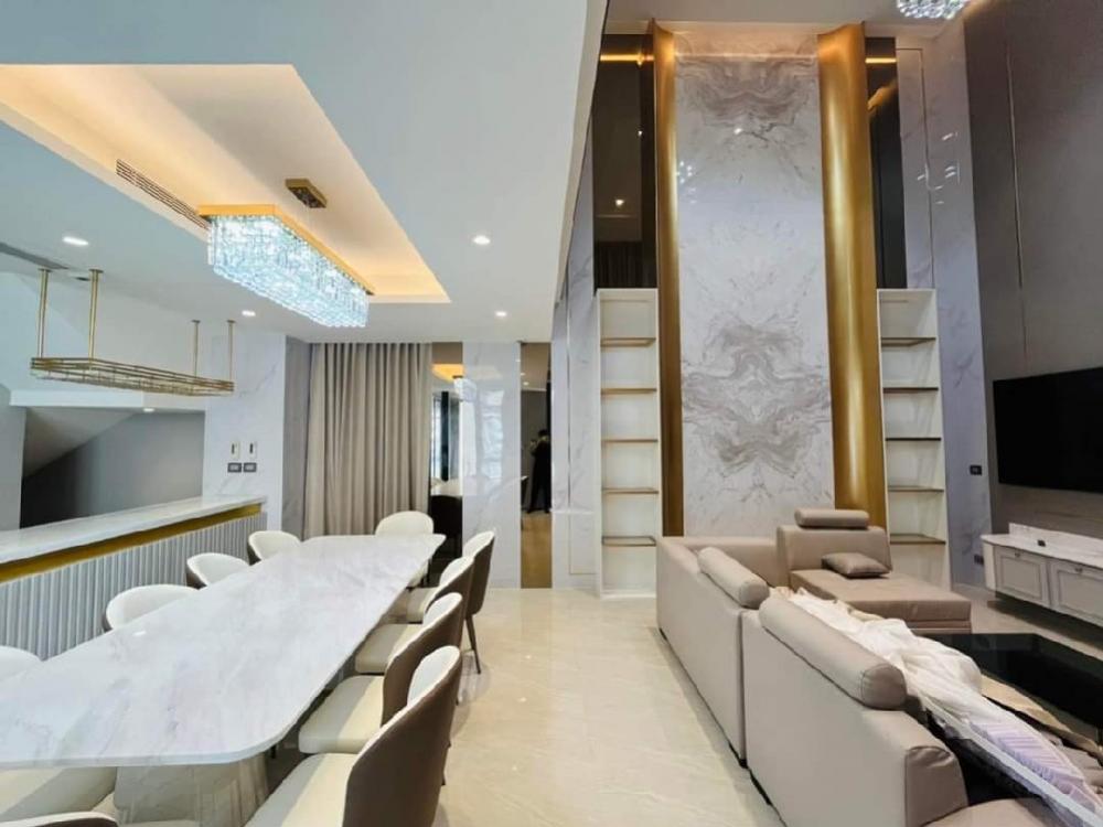 ให้เช่าบ้านสาทร นราธิวาส : Luxury Villa Sathorn-Yenakart 5 storey 5 bedrooms with private lift and Swimming pool