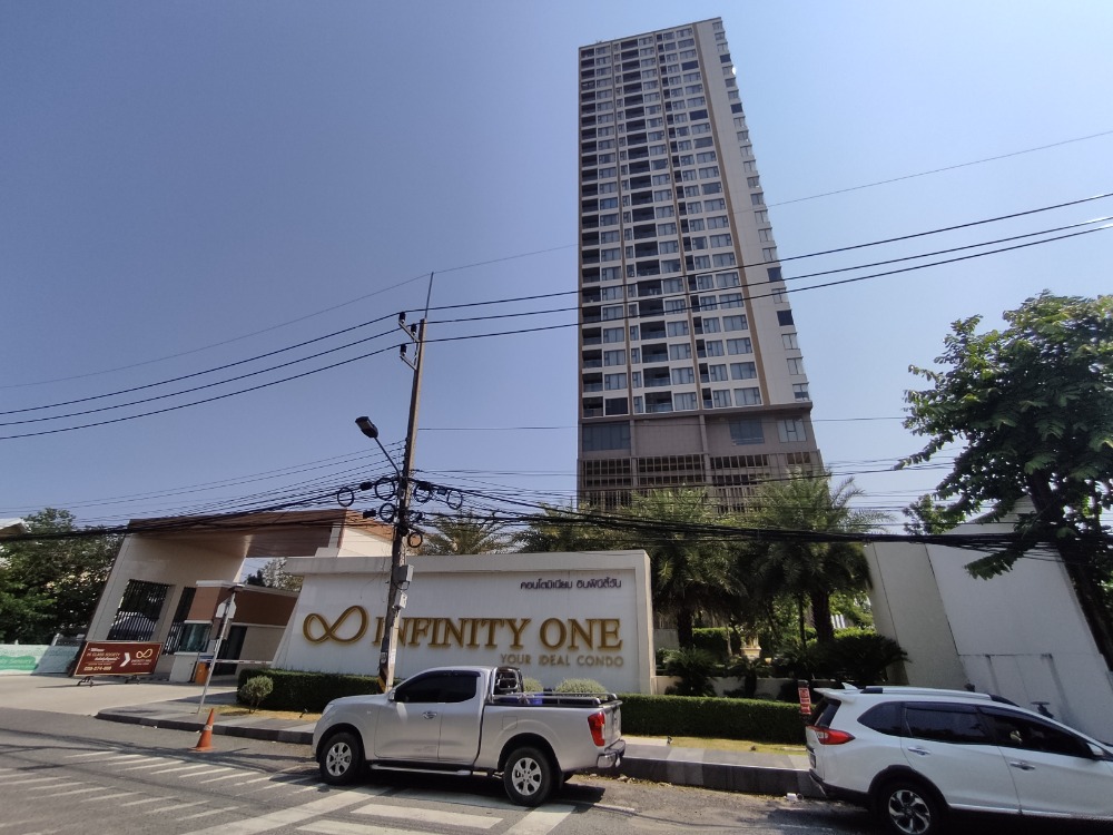 For SaleCondoPattaya, Bangsaen, Chonburi : Sea & Mountain View!!! For sale Infinity One Condo Chonburi 42.45 sq m. 12A floor, corner room, next to Central Chonburi, 180 degree view