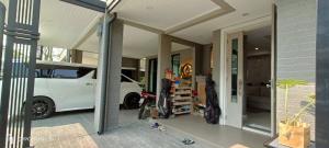 ขายบ้านนวมินทร์ รามอินทรา : (H6014)บ้านเดี่ยว 3 ชั้น ทำเลถนนเลียบด่วนวงแหวน คันนายาว ม.ภัสสร วงแหวน-รามอินทรา แฟชั่นไอแลนด์