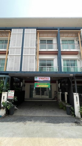 For SaleTownhouseVipawadee, Don Mueang, Lak Si : 3-storey townhome for sale, area 24.9 square meters, Chuan Chuen Modus Vibhavadi Village on Vibhavadi-Rangsit Road, near Don Mueang Airport.