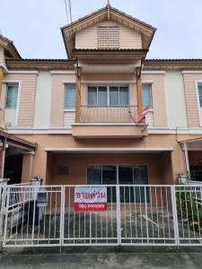 For SaleTownhousePathum Thani,Rangsit, Thammasat : Selling very cheap!!️ Beautiful house, ready to move in, townhome, The Northern Nova Village, Rangsit (The Northern Nova), Soi next to the Royal Thai Mint, Khlong Luang District, Pathum Thani Province.