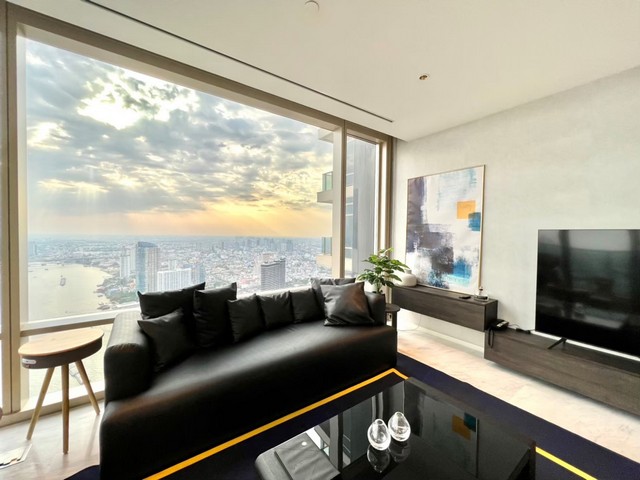 ให้เช่าคอนโดสาทร นราธิวาส : Four Seasons Private Residences (โฟร์ ซีซั่นส์ ไพรเวท เรสสิเด้นซ์) 5 Star Private Premium Residence Chao Phraya River