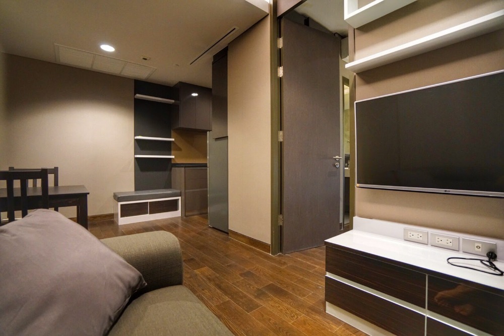 For RentCondoSukhumvit, Asoke, Thonglor : Free Wifi! 1 Bedroom At Lumpini 24 By Nestcovery Realty