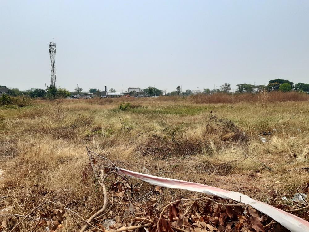 For SaleLandKhon Kaen : Beautiful land for sale on the main road, Maliwan Road, opposite Khon Kaen University. Area 12 Rai 2 Ngan 74.5 Square Wah