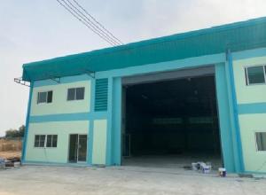 For RentWarehouseMahachai Samut Sakhon : Call : 097-278-5588 Warehouse / factory for rent, new condition, Rama 2 Road, Mahachai, Samut Sakhon, inbound side, near Central Mahachai, area 500 square meters, very good location, easy access by trailer