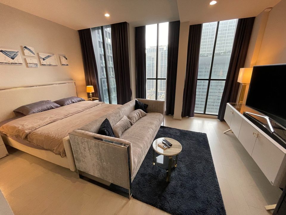 For RentCondoWitthayu, Chidlom, Langsuan, Ploenchit : NB213_P NOBLE PLOENCHIT **Very beautiful room, fully furnished, can drag your luggage in** High floor, beautiful view, easy to travel, close to amenities.
