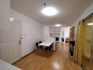 For RentCondoPinklao, Charansanitwong : For rent, Condo The Trust Residence - Pinklao 2 bedrooms, 2 bathrooms, 58 sq m., 2 parking spaces, rent only 15000 / month, ready to move in room Good quality, convenient to travel, call 0946245941