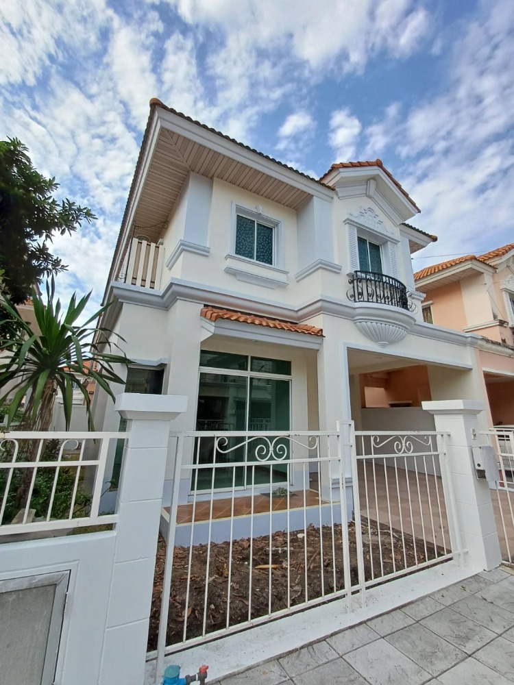 For SaleHouseRama5, Ratchapruek, Bangkruai : House for sale next to Ratchaphruek Road.