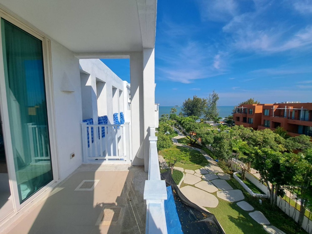 For SaleCondoHuahin, Prachuap Khiri Khan, Pran Buri : Condo for sale at Chelona, 2 bedrooms, sea view, 4th floor, Building B, fully furnished, ready to move in. Sell by owner Let's talk first. Tel/Line: 086-998-8713 (Golf) The project is only 10 minutes from Hua Hin town, next to the beach. The desig