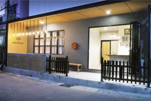 ขายขายเซ้งกิจการ (โรงแรม หอพัก อพาร์ตเมนต์)ภูเก็ต ป่าตอง หาดราไวย์ : ขาย ให้เช่า โรงแรม กิจการ อพาร์ทเม้น บัดเจดโฮเตล ภูเก็ต ป่าตอง 2 คูหา (ที่ดิน 34 ตรว.) ซอยไสน้ำเย็น 16 ห้อง รายได้ดี ใจกลาง หาดป่าตอง ภูเก็ต