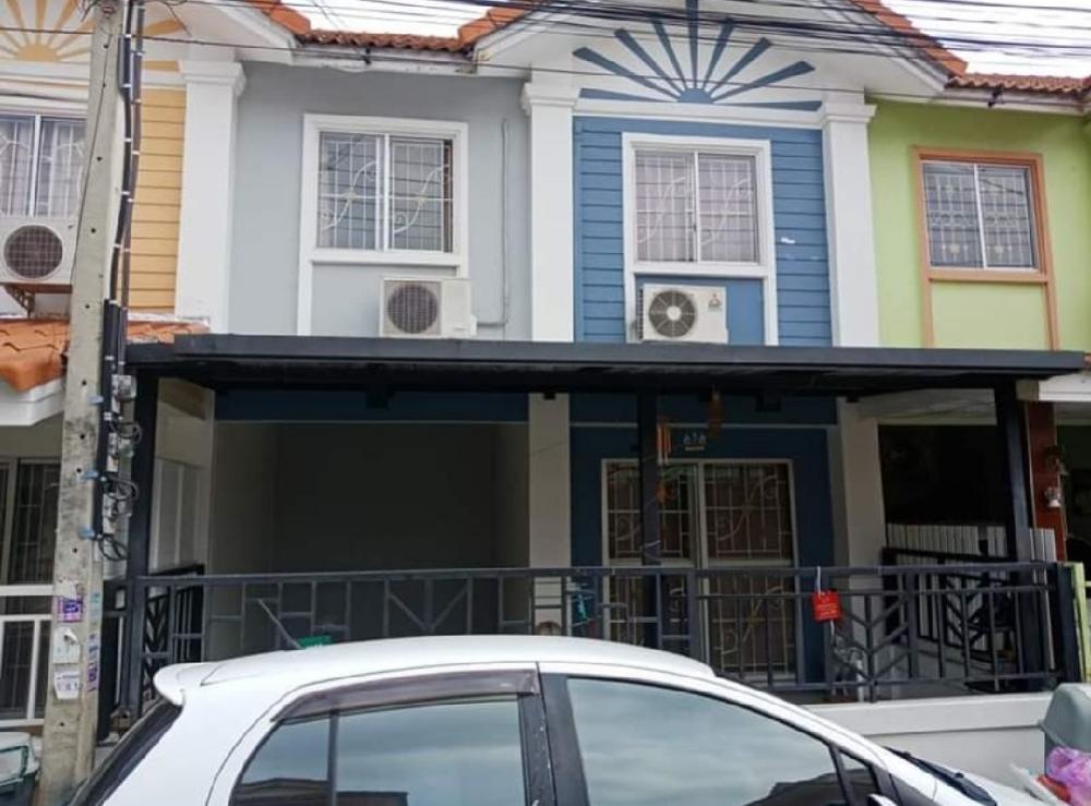 For RentTownhouseNonthaburi, Bang Yai, Bangbuathong : (Rent 9,000-./month) Pruksa 37 Village, near Westgate, Bang Yai, near the Purple Line You can feed the cat.