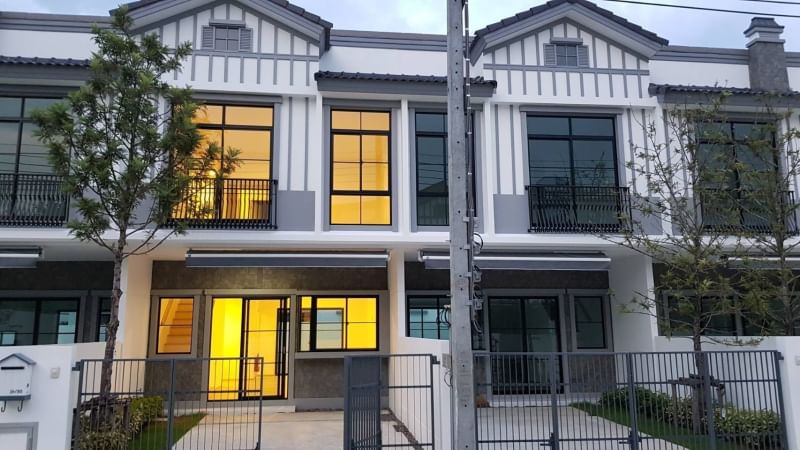 For SaleTownhouseBangna, Bearing, Lasalle : Townhome Indy 5 Bangna Km.7 / 2 bedrooms (sale with tenant), Indy 5 Bangna Km.7 / Townhome 2 Bedrooms (SALE WITH TENANT) CJ163