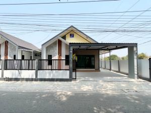 For SaleHouseKhon Kaen : SINGLE-STOREY HOUSE, NORDIC STYLE, 3 BEDROOMS, 2 BATHROOMS, NEAR KUT KWANG MARKET, MITTRAPHAP ROAD