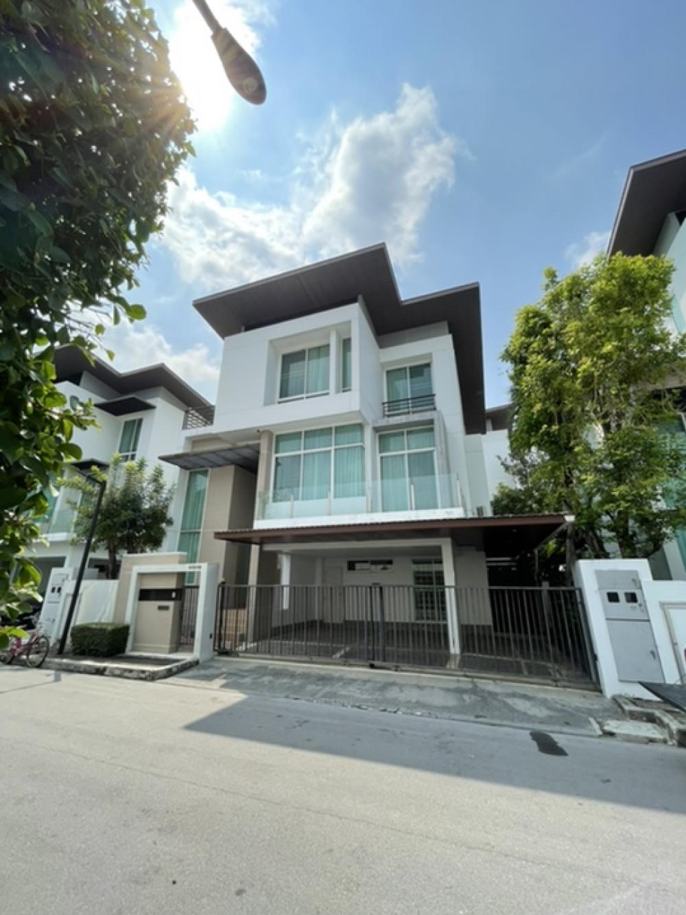 For SaleHouseRama9, Petchburi, RCA : 📣 Single house, 3 floors, modern, Nirvana Beyond Rama 9, Ramkhamhaeng, Huamark, Bangkapi, next to Rama 9 Road.