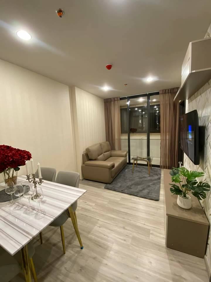For RentCondoRatchadapisek, Huaikwang, Suttisan : Condo for rent, XT Huai Khwang, near Huai Khwang MRT, 1 bedroom, 1 bathroom, 35 sq m., 15th floor, pool view, ready to move in, 19,500/month, interested call 097-4655644 T.C HOME