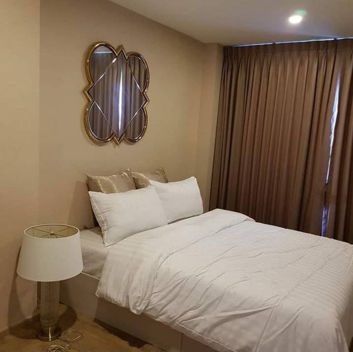 For RentCondoKasetsart, Ratchayothin : Very urgent rental! Next to BTS Bang Bua, there is a Sky walk to Sripatum University and next to BTS, Infantry Regiment 11, Condo Notting Hill, Phahol-Kaset, 2 bedrooms, 2 bathrooms, the rental price is reduced to only 17,000 baht.