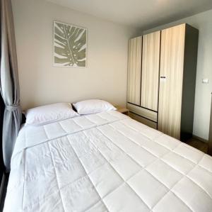 For RentCondoLadprao, Central Ladprao : 🔥🔥⚡️ Update today. For rent, Life Ladprao Valley, near #BTS Ha Yaek Lat Phrao, please inform the property code via Line 🟣2303-240