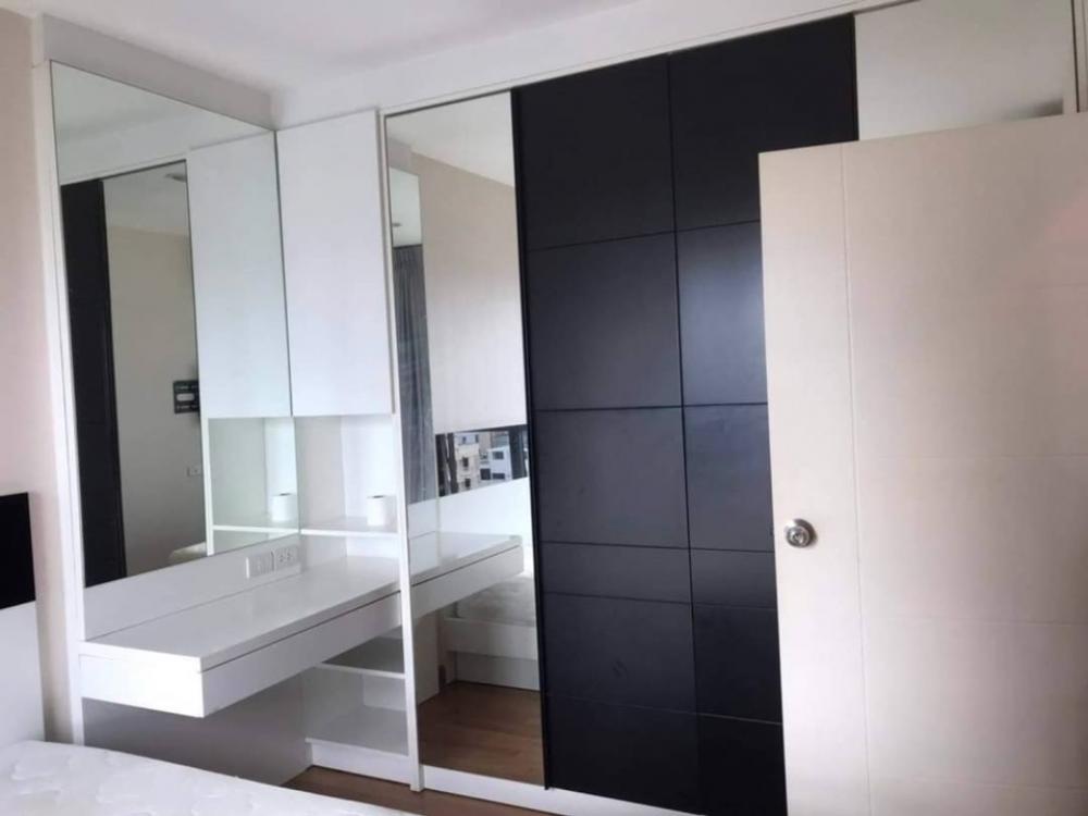 For SaleCondoRatchadapisek, Huaikwang, Suttisan : (Sell) Condo Centric Ratchada-Sutthisan, near MRT Sutthisan, ready to move in