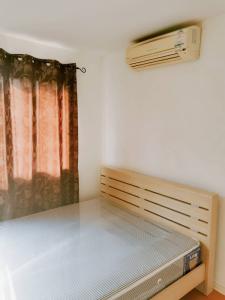 For RentCondoRamkhamhaeng, Hua Mak : Urgent rent!! Very good price, city view, very nice decorated room, Lumpini Condo Town Bodindecha - Ramkhamhaeng