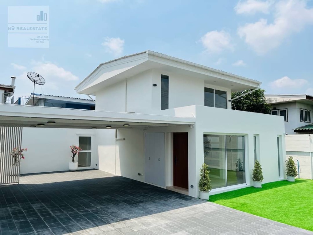 For SaleHouseKasetsart, Ratchayothin : House for sale, renovated, beautiful, cafe style, Sena Niwet University, suitable for home office, cafe, office near Kaset Nawamin, Sena Ladprao, Chokchai 4