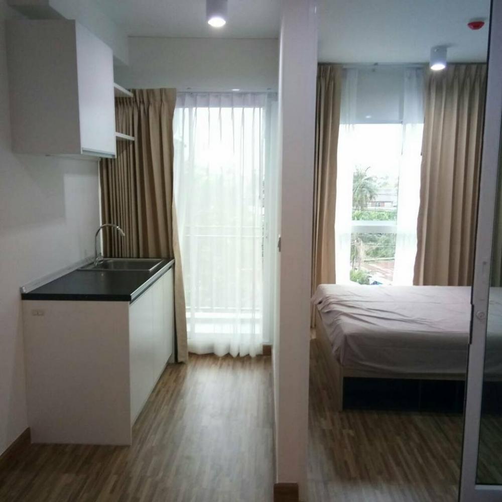 For SaleCondoNonthaburi, Bang Yai, Bangbuathong : Condo money left for sale, The Iris Westgate Bangyai, Iris Westgate Bangyai, near Khlong Bang Phai BTS station. remaining money condo