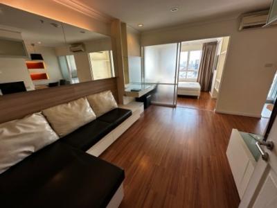 For RentCondoPinklao, Charansanitwong : Condo For Rent | Pool View And Have Bathtub “Lumpini Suite Pinklao” 36 sqm. Near MRT Bang Yi Khan
