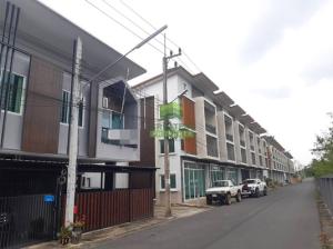 For SaleTownhouseHatyai Songkhla : Apiphaiboon Sub Village, Khuan Lang, Hat Yai, for sale / for rent, 2-storey townhome, area 23.30 sq m, plot along the edge, new good location, ready to move in