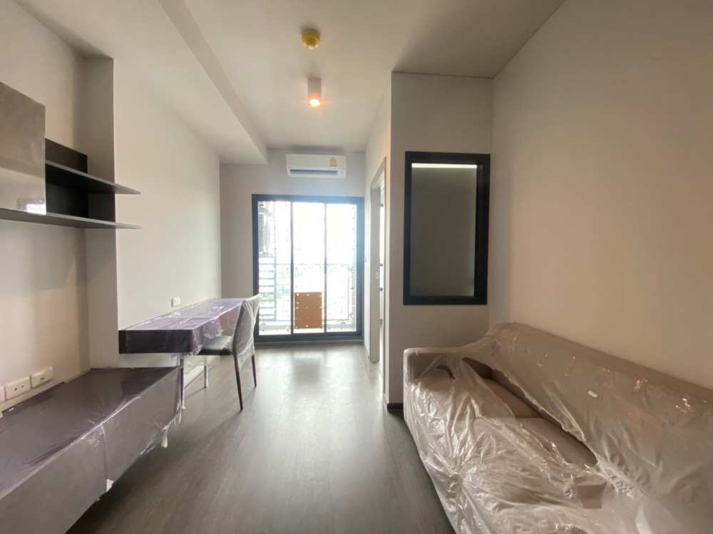 Sale DownCondoSapankwai,Jatujak : Last chance! 2Bed / 2Bath 7.XX Ideo Phahol Chatuchack South Free transfer free Transfer all items Can make an appointment to see the actual room everyday