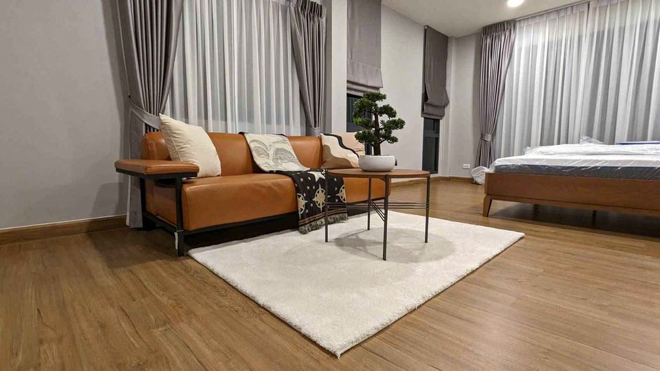 ให้เช่าบ้านบางนา แบริ่ง ลาซาล : For Rent Centro Bangna KM.7-Brand new nearby Mega Bangna