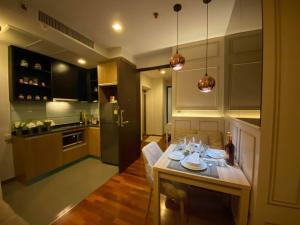 ให้เช่าคอนโดราชเทวี พญาไท : ให้เช่า Wish Signature วิววังสระปทุม private lift