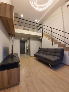 For RentCondoRama9, Petchburi, RCA : IDON154 Ideo new Rama9 size 37sqm 21th fl. 14,500 baht 094-549-4104