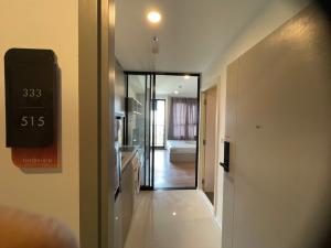 For RentCondoMin Buri, Romklao : New condo for rent, ready to move in, The Origin Ram 209 Interchange, Studio room, 23 sq m, 15th floor, east, new room