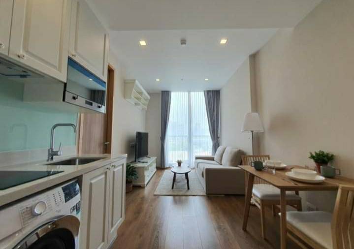 For RentCondoSukhumvit, Asoke, Thonglor : Condo for rent, Noble B33, near BTS Phrom Phong, BTS Asoke, 1 bedroom, 1 bathroom, 35 sq m, 8th floor, furniture, complete equipment, rental fee 32,000 / month, interested call 097-4655644 T.C HOME