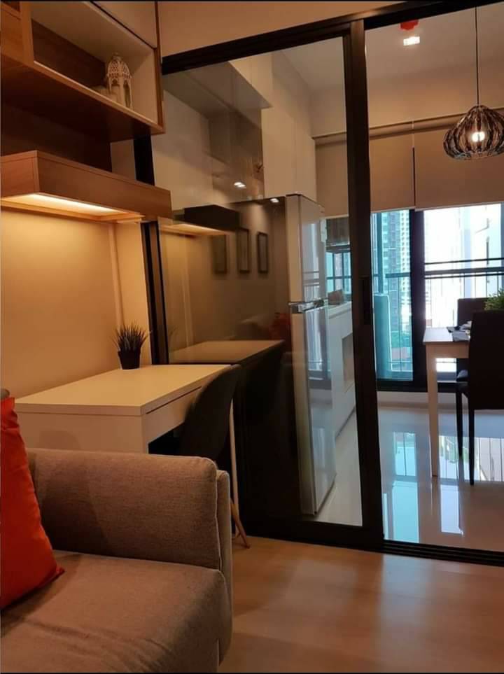 For RentCondoOnnut, Udomsuk : Condo for rent, Life Sukhumvit 48, near BTS Phra Khanong, Summer Hill, 1 bedroom, 1 bathroom, closed kitchen, size 30 sq m, Building S, 12A floor, north, not hot weather, 15,000/month, interested call 097-4655644 TC HOME