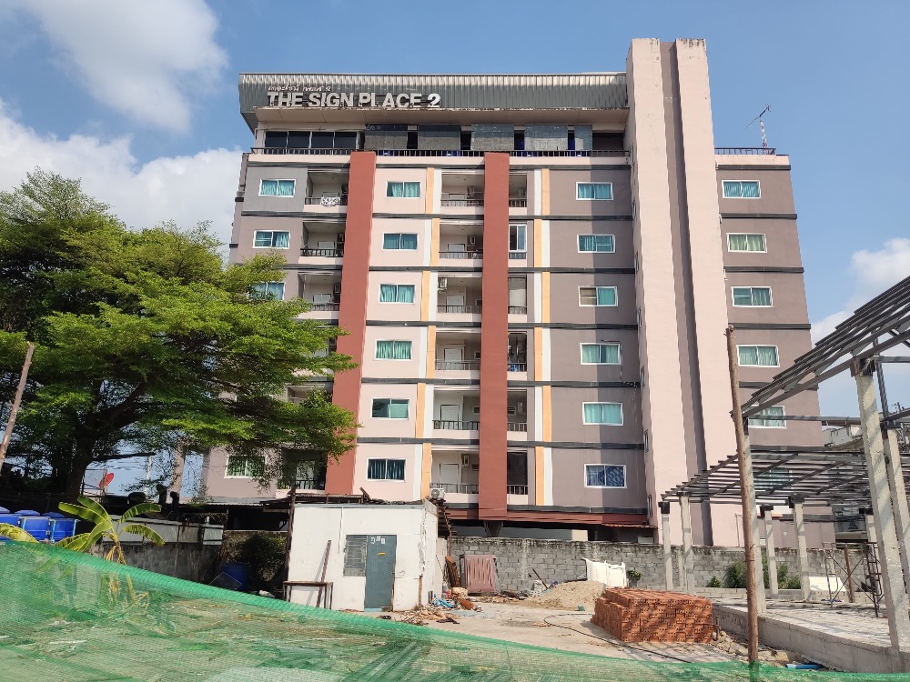 For SaleCondoPattaya, Bangsaen, Chonburi : Condo For Sale The Sign Place 2 Condominium Chonburi 35.48 sqm. , 2nd floor , corner room , near Chon Chai School , Aikchol Hospital