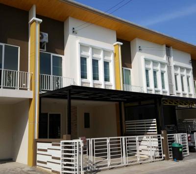 For RentTownhouseSamut Prakan,Samrong : H131 For rent - sell 2 storey townhome, Golden Town University. Bangna-Kingkaew for rent 15000 baht