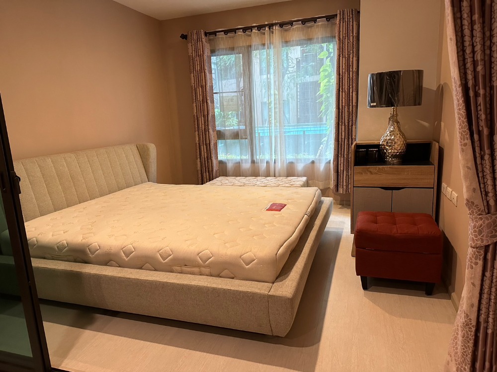 For SaleCondoSathorn, Narathiwat : Urgent sale! Condo Pixel Sathorn 35.70 sq m. One owner. Never rented a very new room