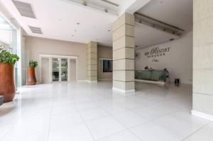 For SaleCondoRama9, Petchburi, RCA : Condo room for sale, 69.23 sq m., 27th floor, My Resort Bangkok (MY RESORT BANGKOK)  Asoke - New Phetchaburi, convenient to travel, only 400 meters from MRT Phetchaburi.