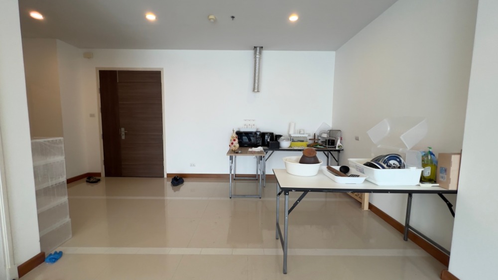 For SaleCondoRama3 (Riverside),Satupadit : Condo for sale, Supalai Prima Riva Rama 3, 180 degree river view, area 165 sqm.