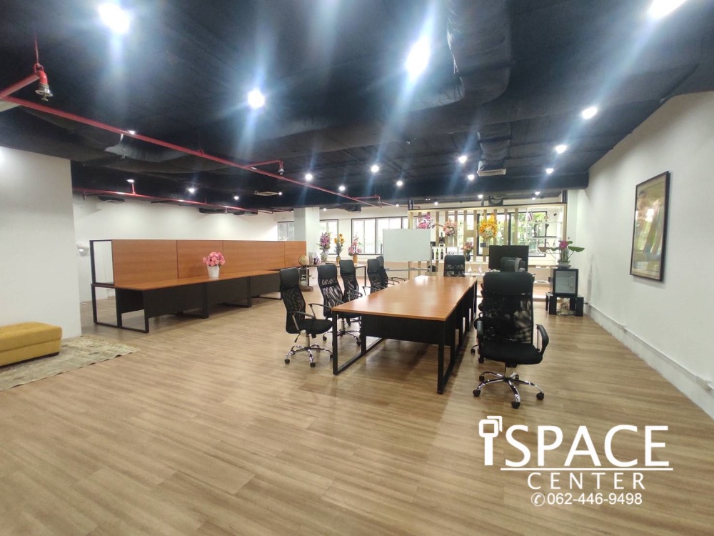 For RentOfficeSathorn, Narathiwat : 🚩Office for rent near BTS Chong Nonsi and BTS Saladaeng, starting at 60-800 sq m., about 200 meters from BTS Chong Nonsi, small building. Well decorated