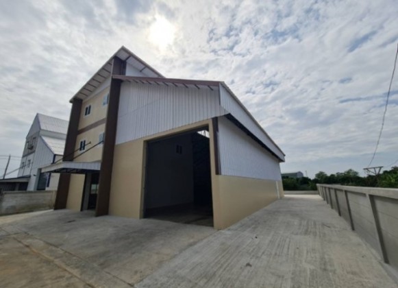 For RentWarehouseNonthaburi, Bang Yai, Bangbuathong : Tel. 081-632-0632 Warehouse for rent, Soi Wat Ton Chueak. With office and rooms, Bang Yai area, rural highway No. 5014 / newly built, area 408 square meters, large cars, bunches of containers, easy entry and exit.