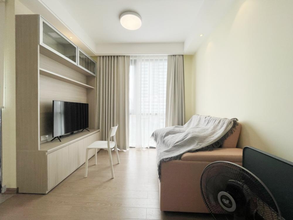 ให้เช่าคอนโดสาทร นราธิวาส : 19K!! With 2 bedroom 
Owner post - For rent 
Special price with fully furnish.