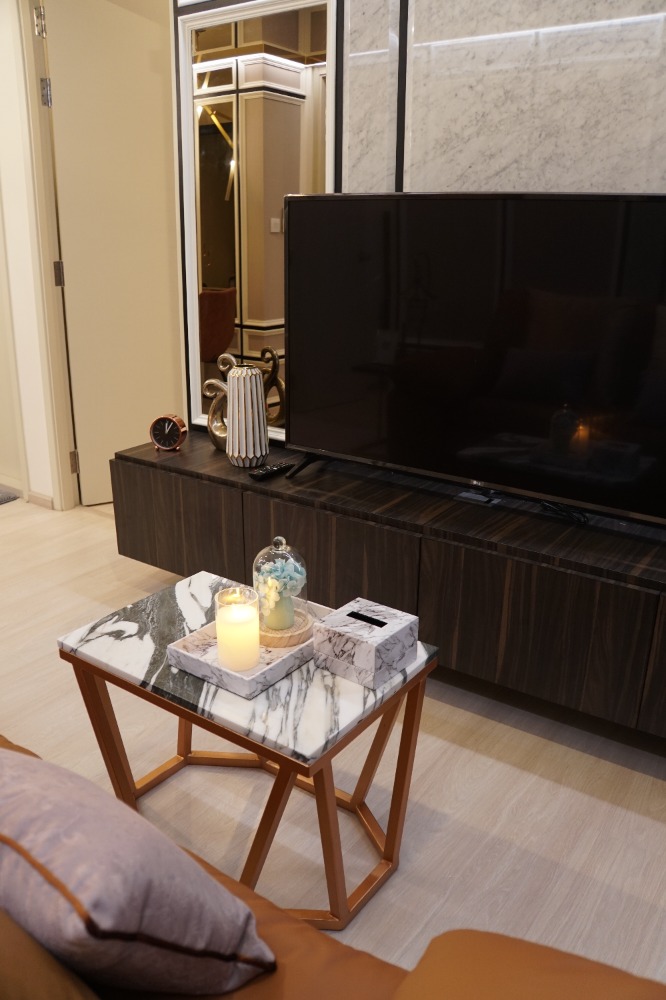ขายคอนโดพระราม 9 เพชรบุรีตัดใหม่ RCA : Life Asoke Condo 2 bed for sale decorate with real marble luxury style