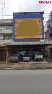 For SaleShophouseMahachai Samut Sakhon : Commercial building for sale, Krathum Baen, Khlong Maduea, next to the road, 2 booths, area 64 wah, parking for 10 cars.